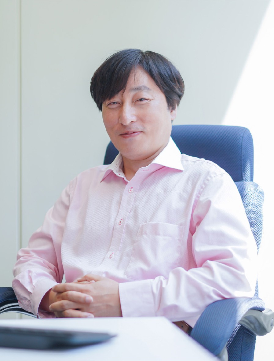 有働 賢二